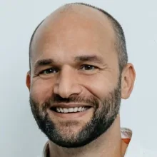 Dr. med. Alexander Sahi