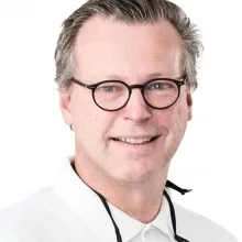 Dr. Andreas Schröder