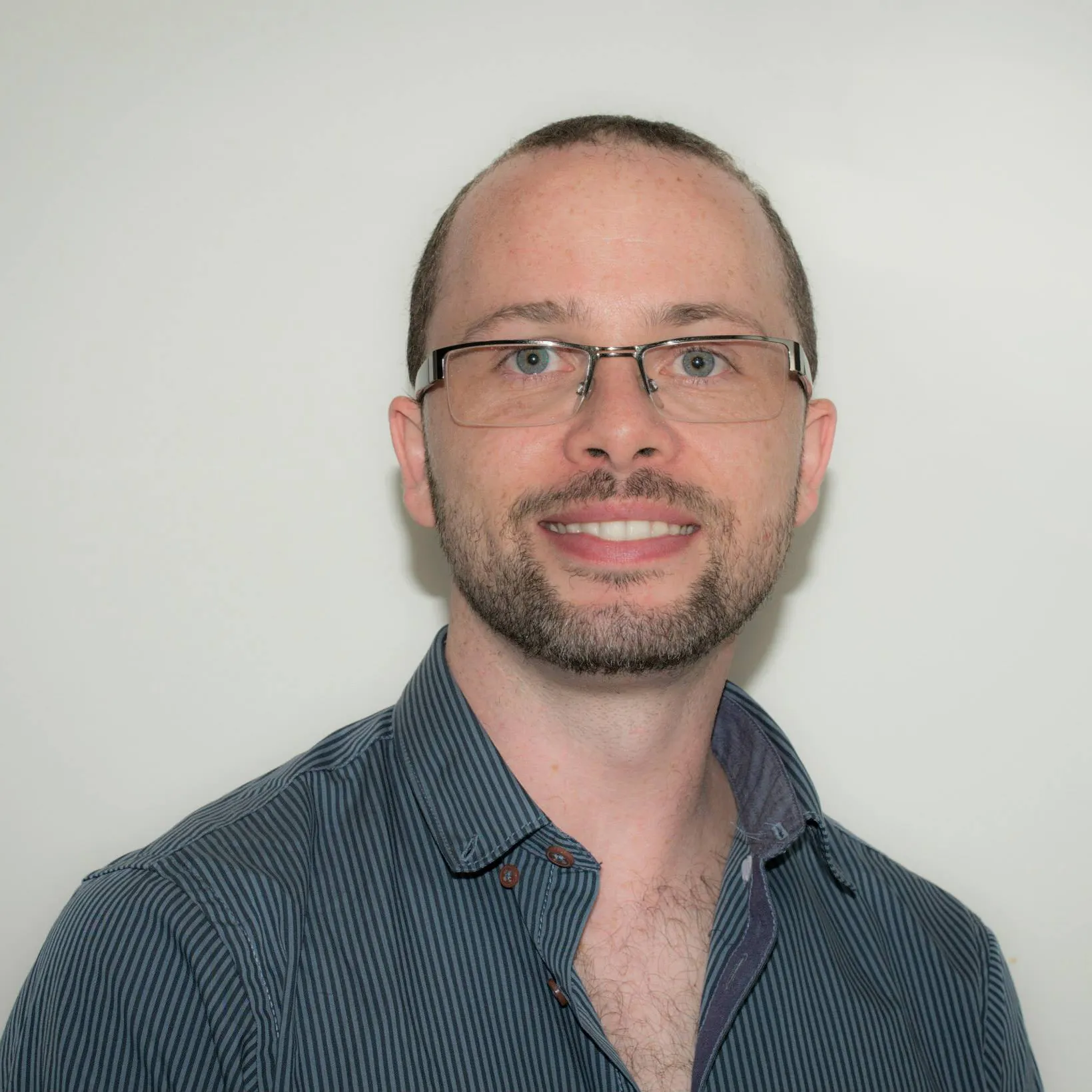 Dr Andrew Harewood