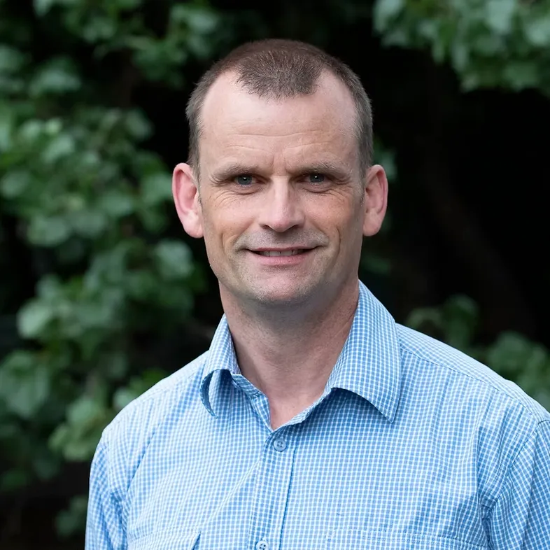 Dr Andrew Wettenhall