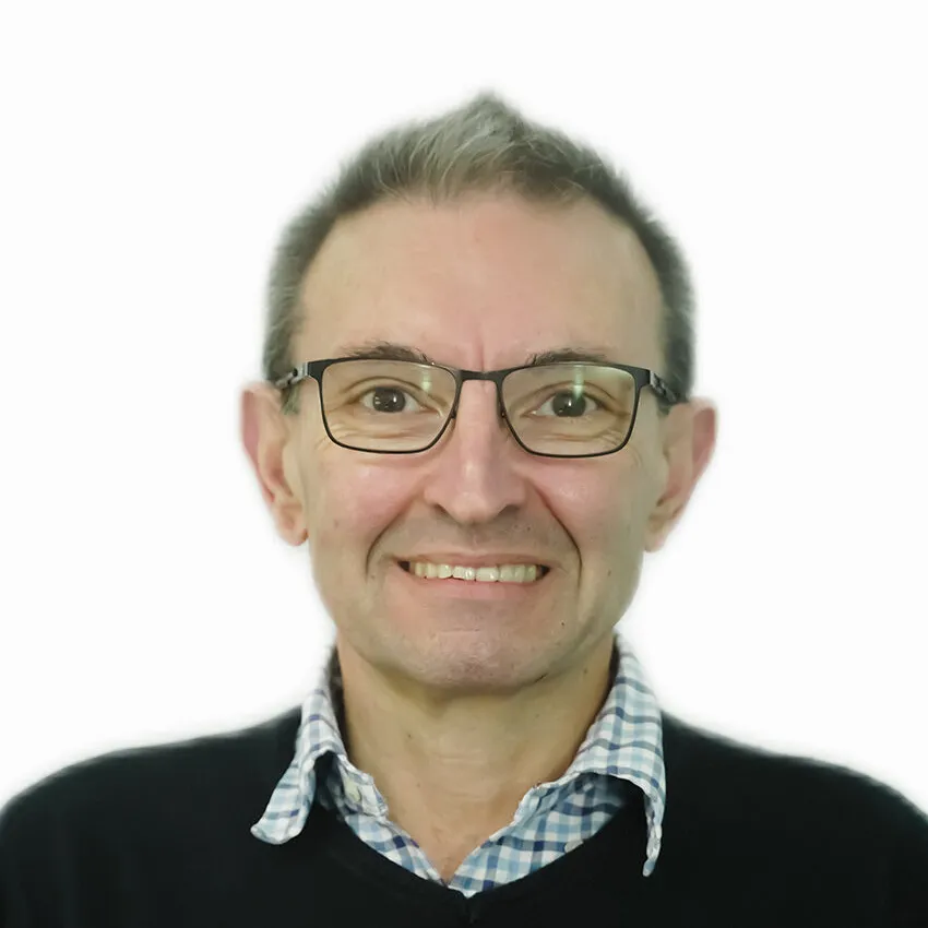 Dr Antonio Lucarelli