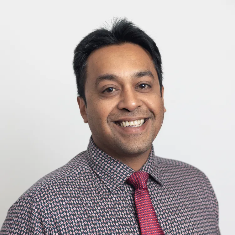 Dr Avinash Rajcoomar