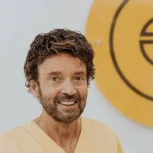 Dr. med. dent. Bernhard Giesenhagen