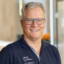 Dr. med. dent. Bernhard Schebiella