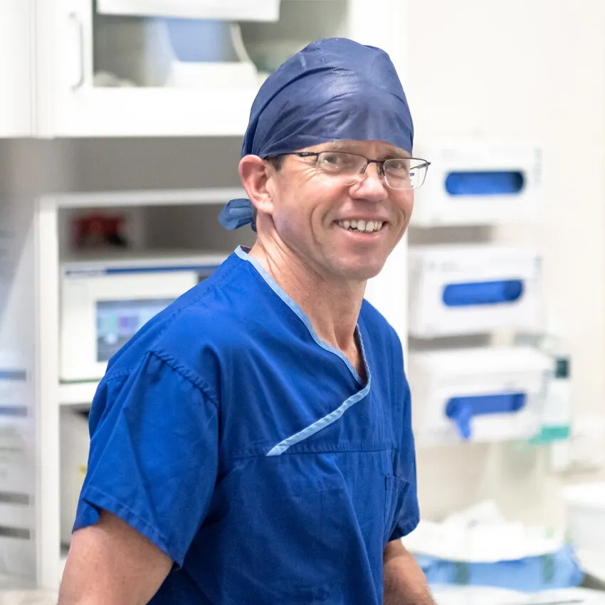 Dr Bruce Stewart