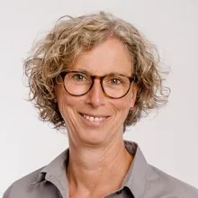 Dr. med. Charis Eibl