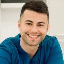 Dr-medic. stom. Christian Cantemir