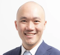 Dr Chun Fong