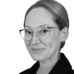 Dr Clare Owens