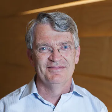 Dr Damian Ryan