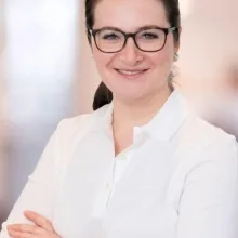 Elena Bardich-Luniak