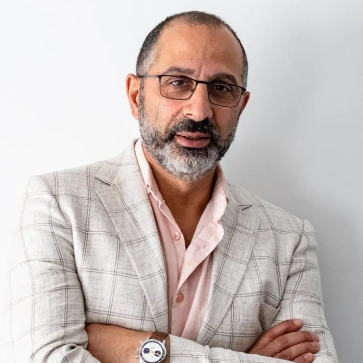 Mr Elie Khoury