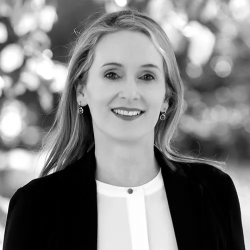 Dr Elizabeth O'Brien