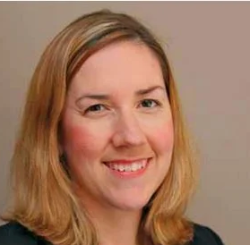 Dr Helen Saunders