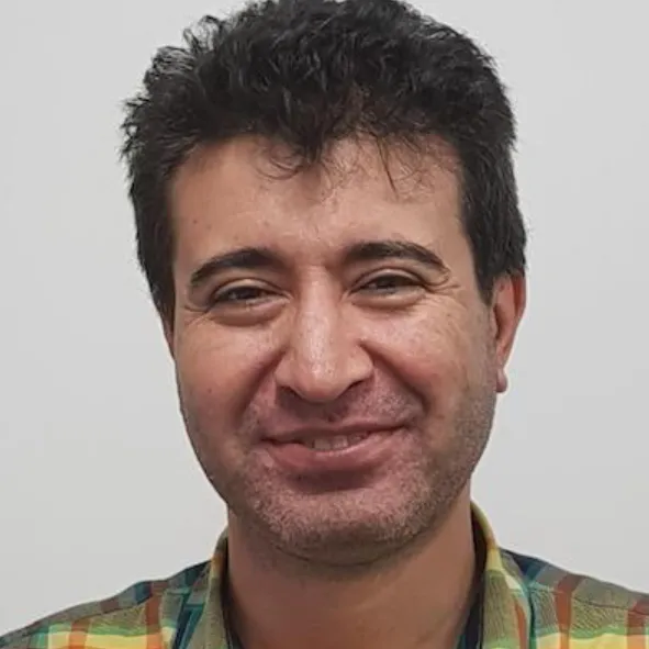 Dr Hojat Macu