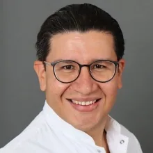Dr. José Gonzalo Batres-Baires