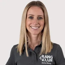 Dr. Julia Rang