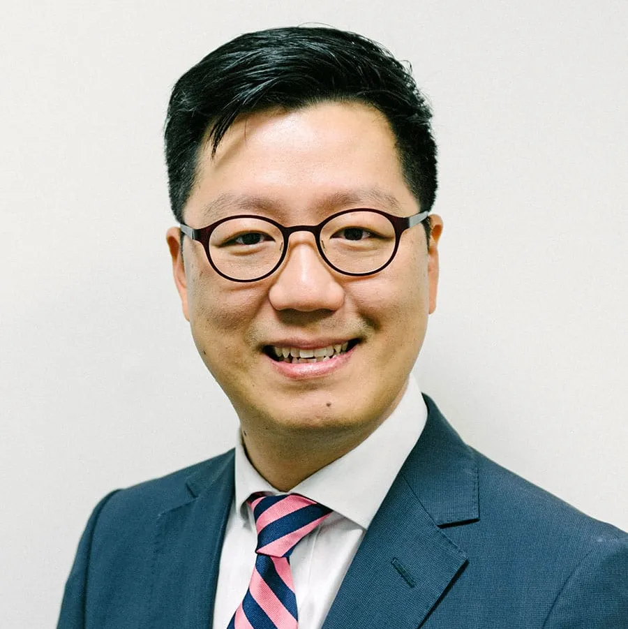 Dr Julian Choi