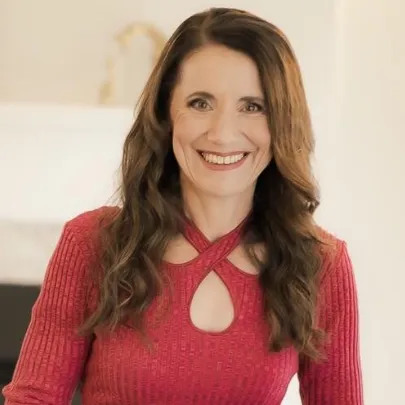 Dr Julie Beak