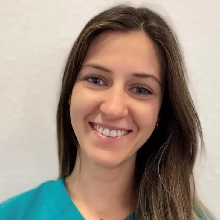 Dr Karine Mota Faria