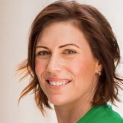 Dr Kate McIlwaine
