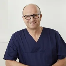 Dr. med. dent. Markus Bernhard