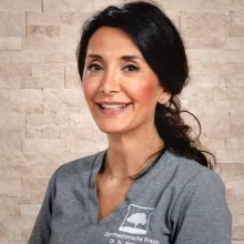 Dr. Maryam Ramsaier