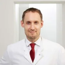 Dr. med. Nicolas Leitz
