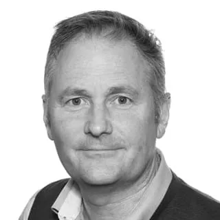 Dr Paul Giles