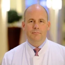 Dr. med. Peer-Malte Aries