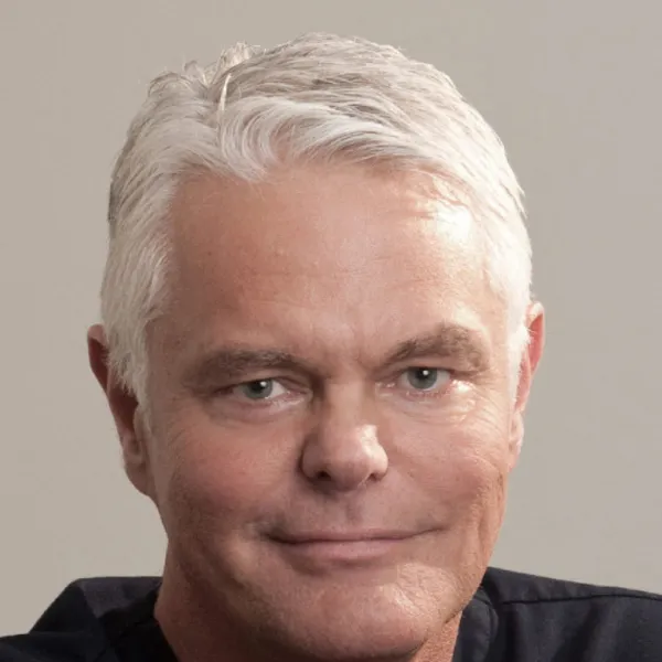 Dr Richard Wolfe