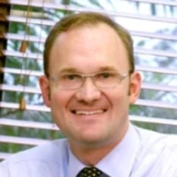 Dr Robert Labrom