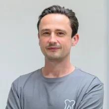 Dr. med. dent. Steffen Häßelbarth