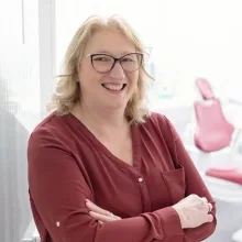 Dr. med. dent. Susanne Axmann